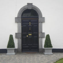 Load image into Gallery viewer, Boxwood Pyramid 110cm