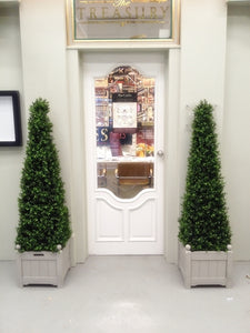 Boxwood Spire 125cm