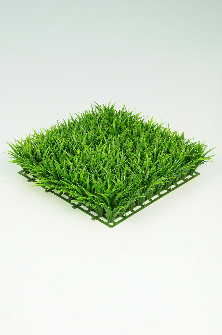 Young Grass Tile